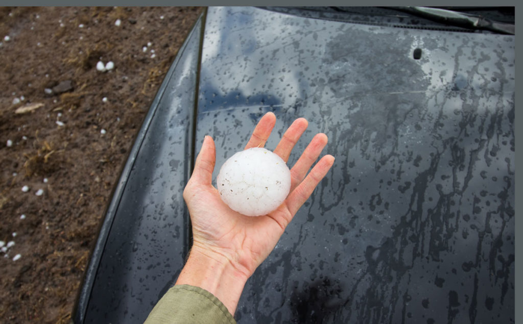 hail damage to car in brooklyn park mn